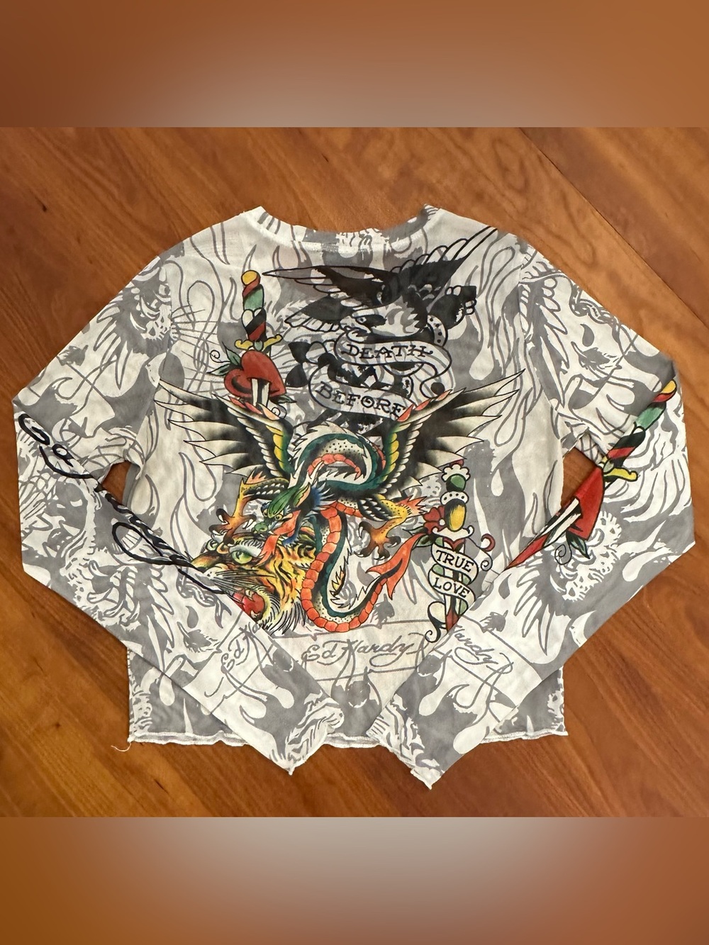 Ed Hardy Dragon Dagger White Mesh Long Sleeve Crop Top. Size L - Picture 6 of 11